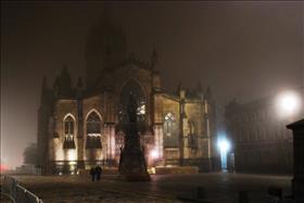 St Giles' Cathedral at night
